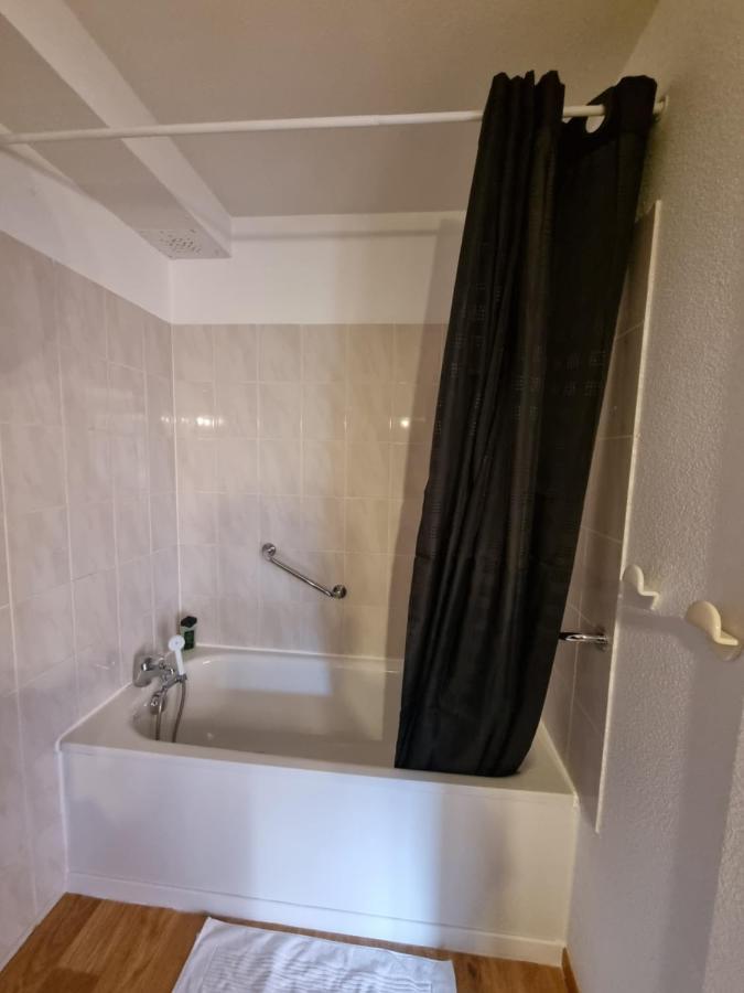 Apartment Puy Saint Vincent T2 Balcon Super Panorama Avec Parking Prive Couvert Et Piscine L'ete Puy-Saint-Vincent